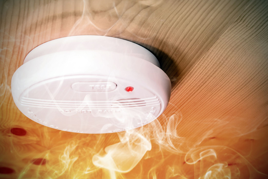 smoke-detector-flames