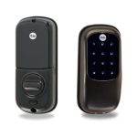 yale-touchscreen-with-hand201